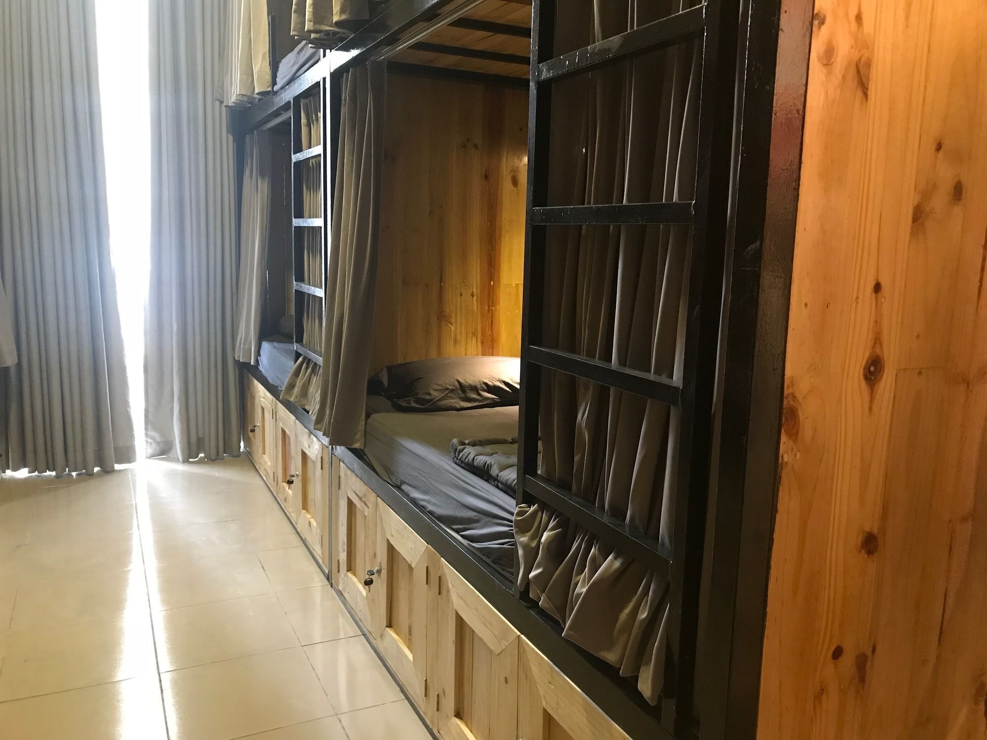 Wanderlust Saigon Hostel & Rooftop Bar مدينة هوشي منه المظهر الخارجي الصورة